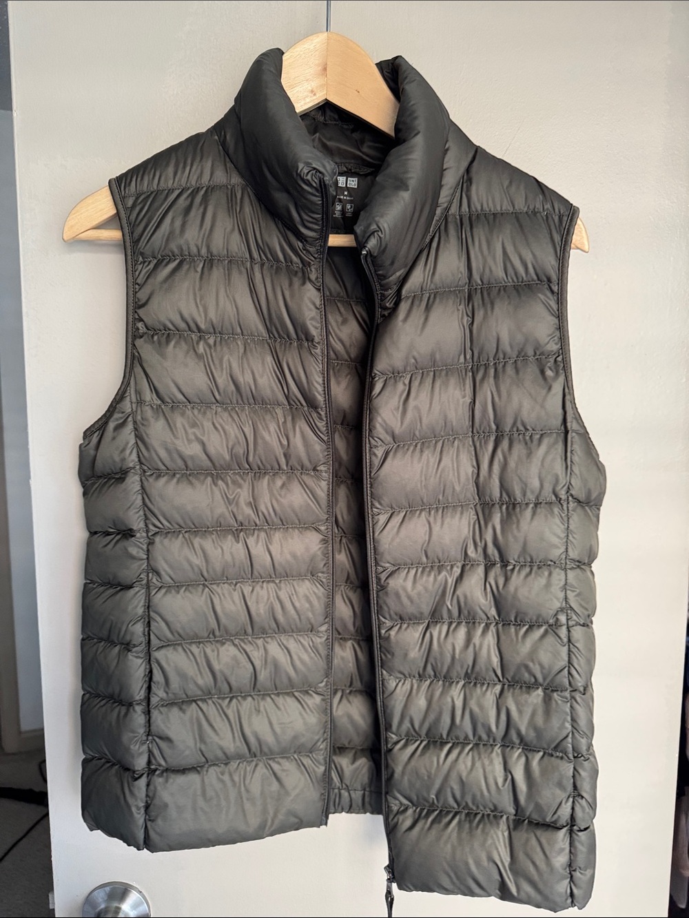 Uniqlo Women's Quilted Puffer Vest - Black